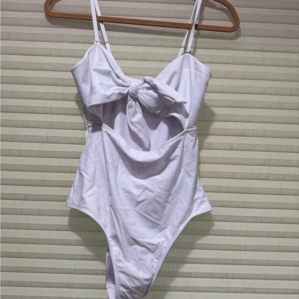 White One-Piece Swimsuit with Front Knot